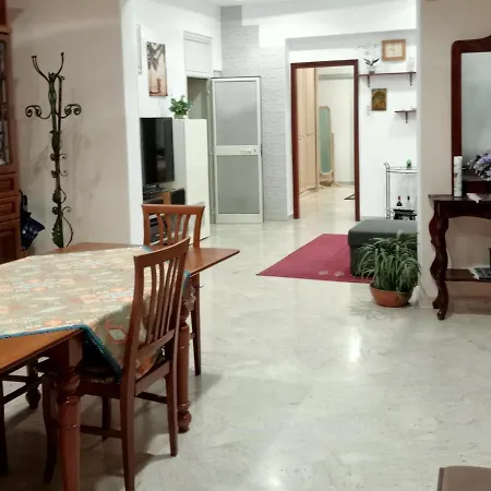 Centro Storico Apartment *